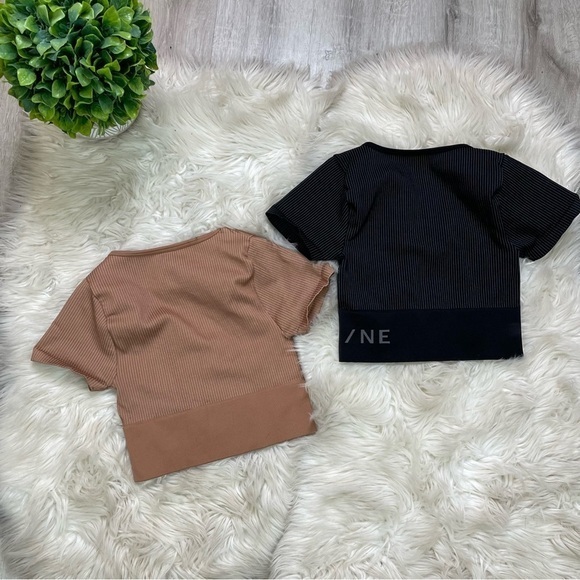 OFFLINE‎ Aerie Sidewalk Seamless Cropped T-Shirt Lot - Picture 5 of 6